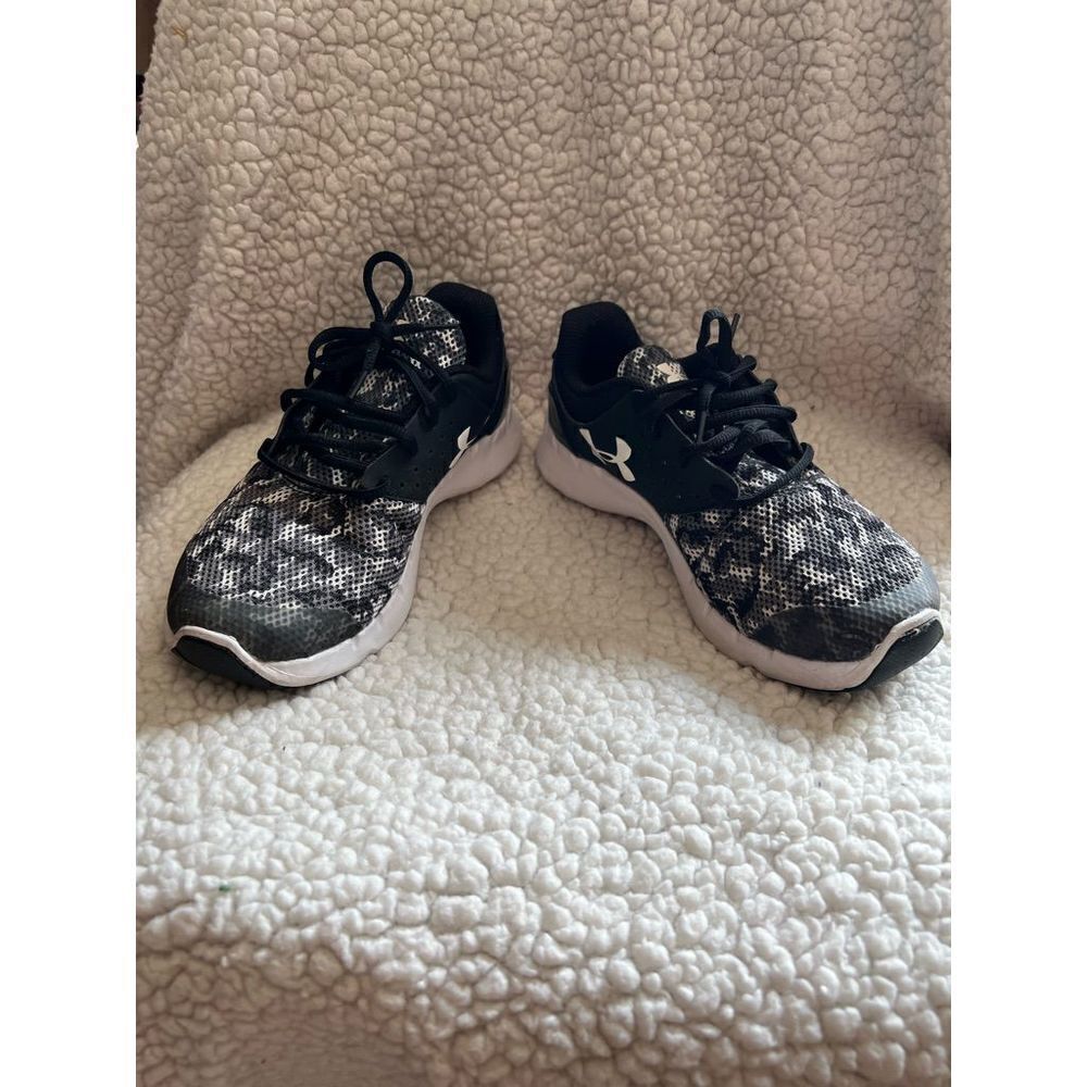 Under Armour Black Flow Digi Camo Running Shoes